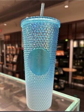 Starbucks gradient bling studded blue frost tumbler 24 oz 2023 winter collection